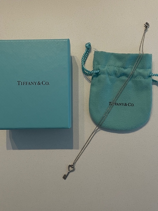 Tiffany & Co. Jewelry - Tiffany & Co. Iconic Sterling Silver .925 Mini Heart Key Pendant Necklace 18"